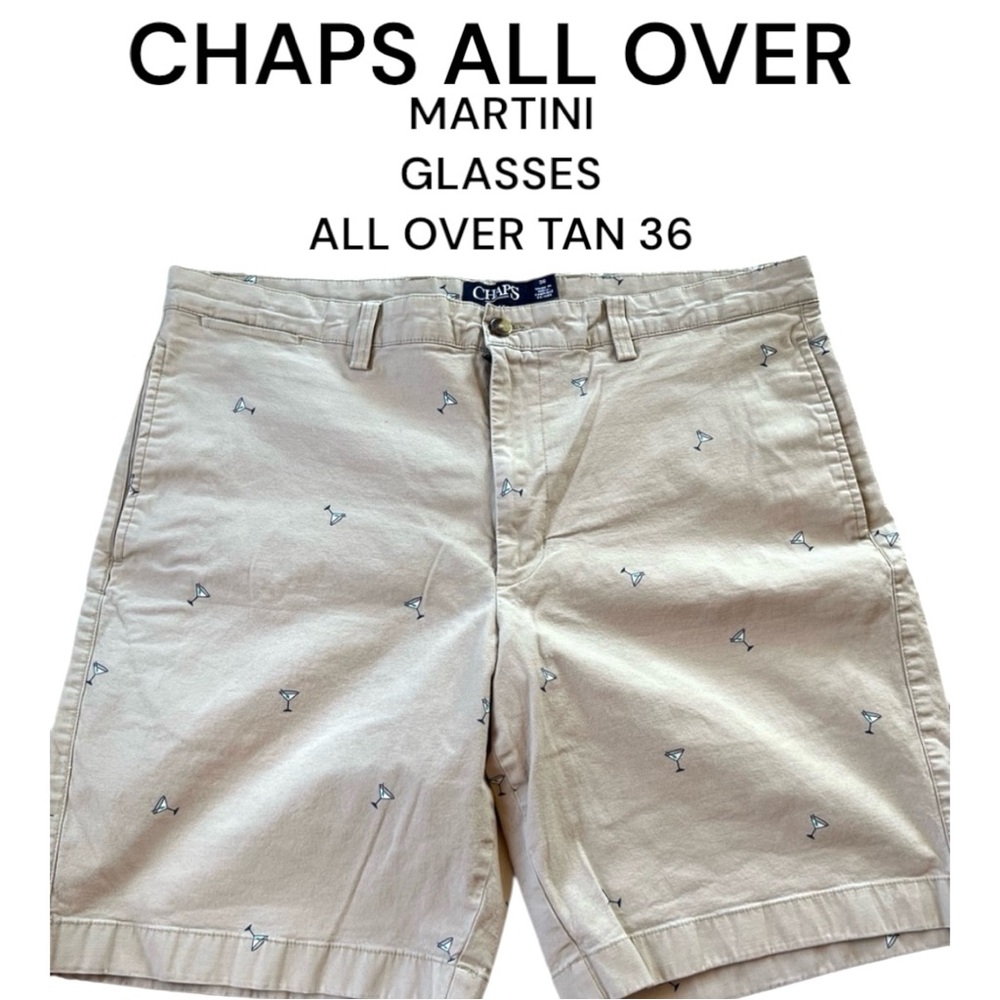 Men's 36 Chaps khaki stretch shorts with martinis in excellent used condition